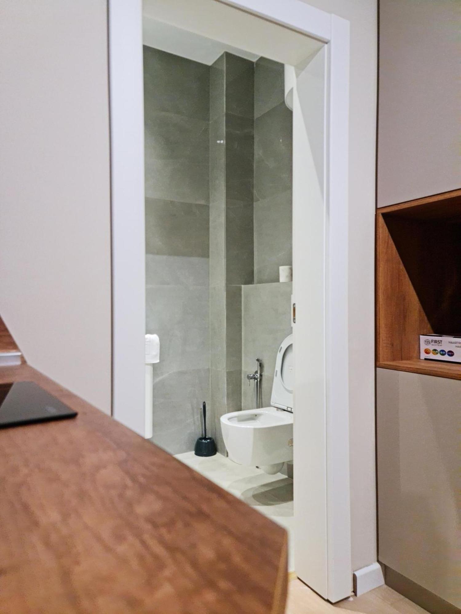 Meri Apartment Tiranë Luaran gambar