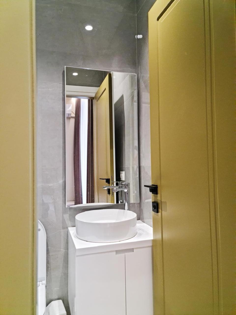 Meri Apartment Tiranë Luaran gambar