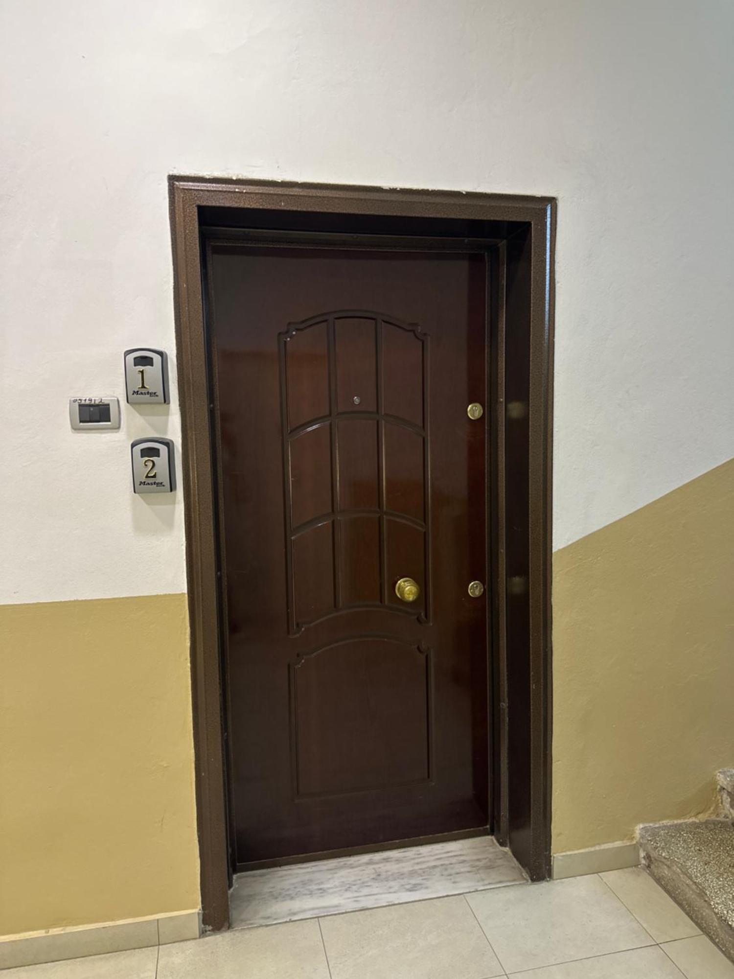 Meri Apartment Tiranë Luaran gambar