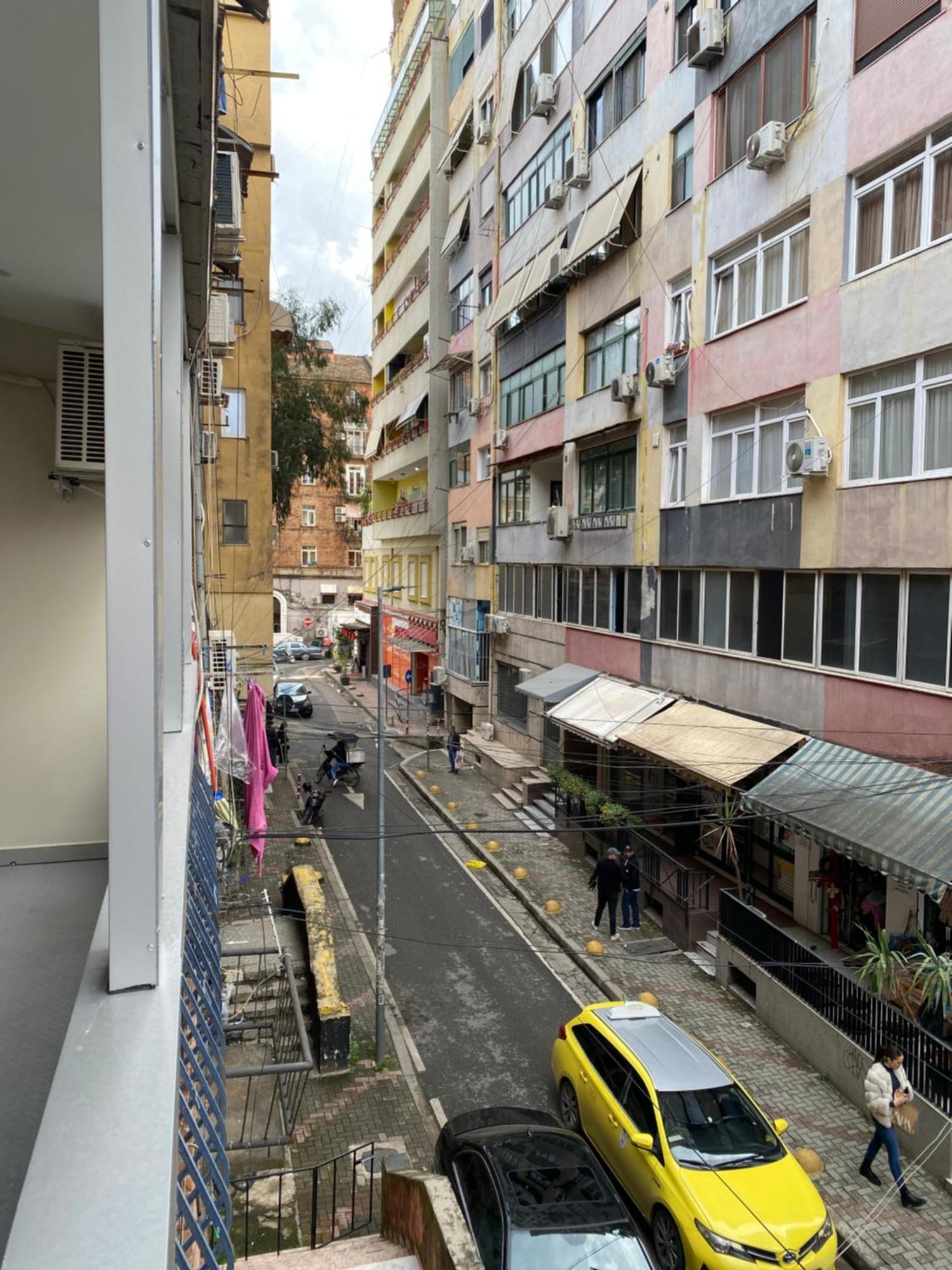 Meri Apartment Tiranë Luaran gambar